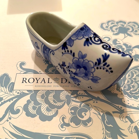 Royal Delft - Picture 1 of 7